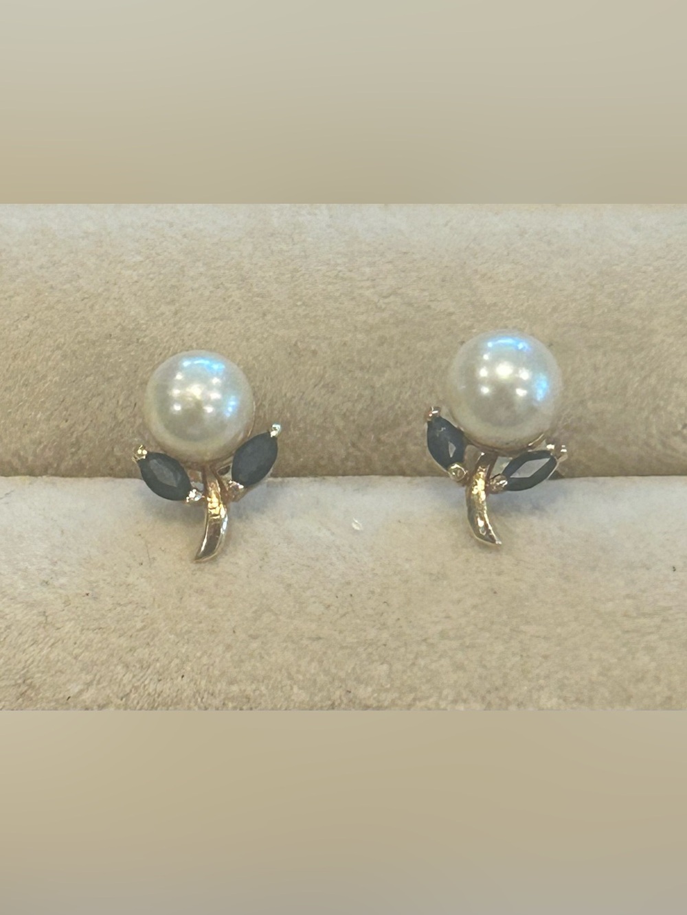14KT Yellow Gold Sapphire And Pearl Earrings